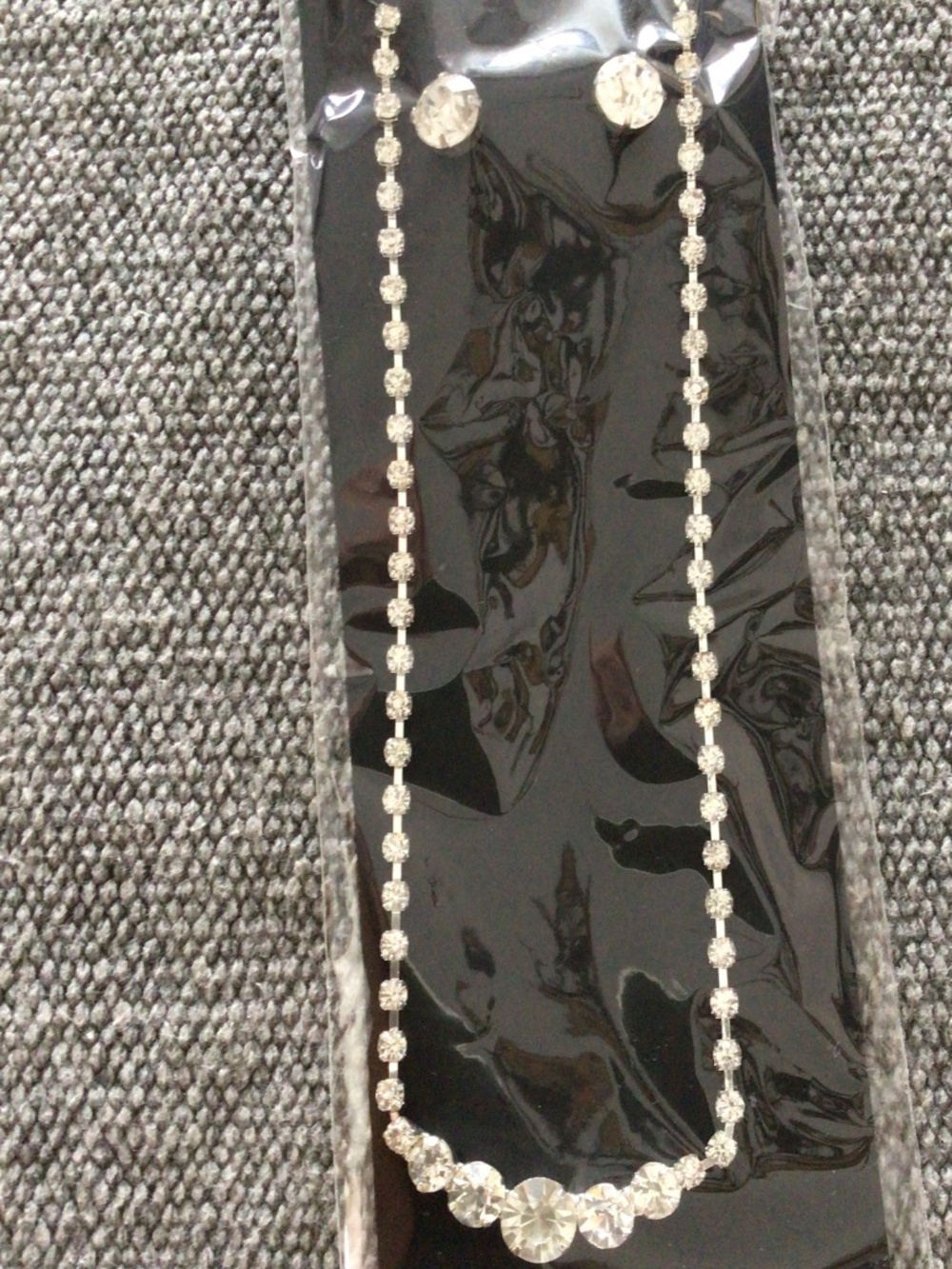 NWT rhinestone pierced earring and necklace set